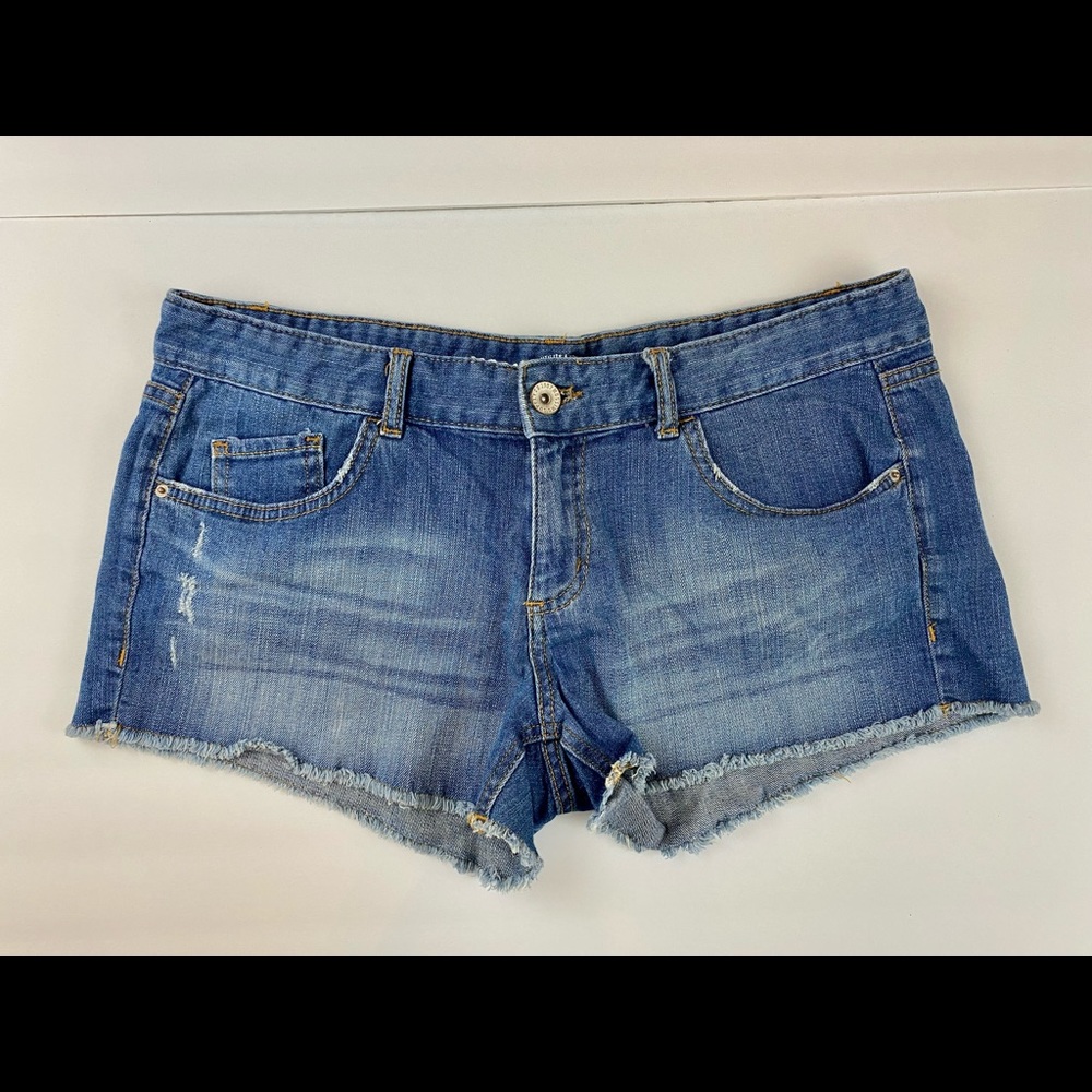Mossimo Supply Co. Blue Denim Jean Shorts. Cutoff Shorts. Size 17. Booty Shorts